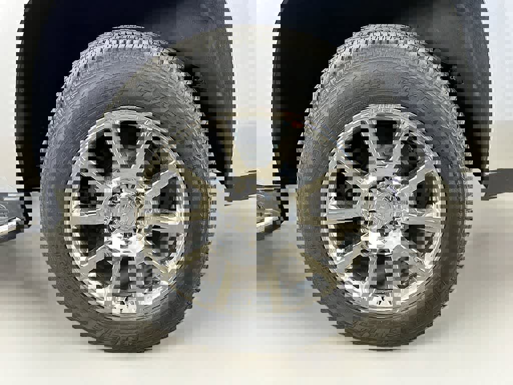 Used 2019 GMC Yukon Denali w/ Open Road Package image 11