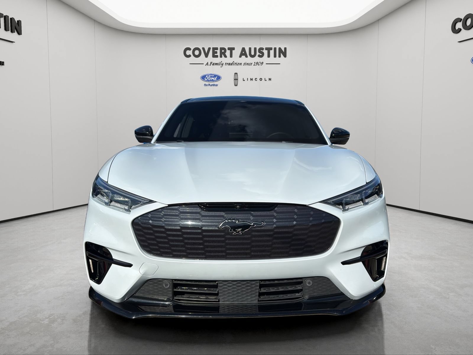 Certified 2023 Ford Mustang Mach-E GT AWD/4WD image 8