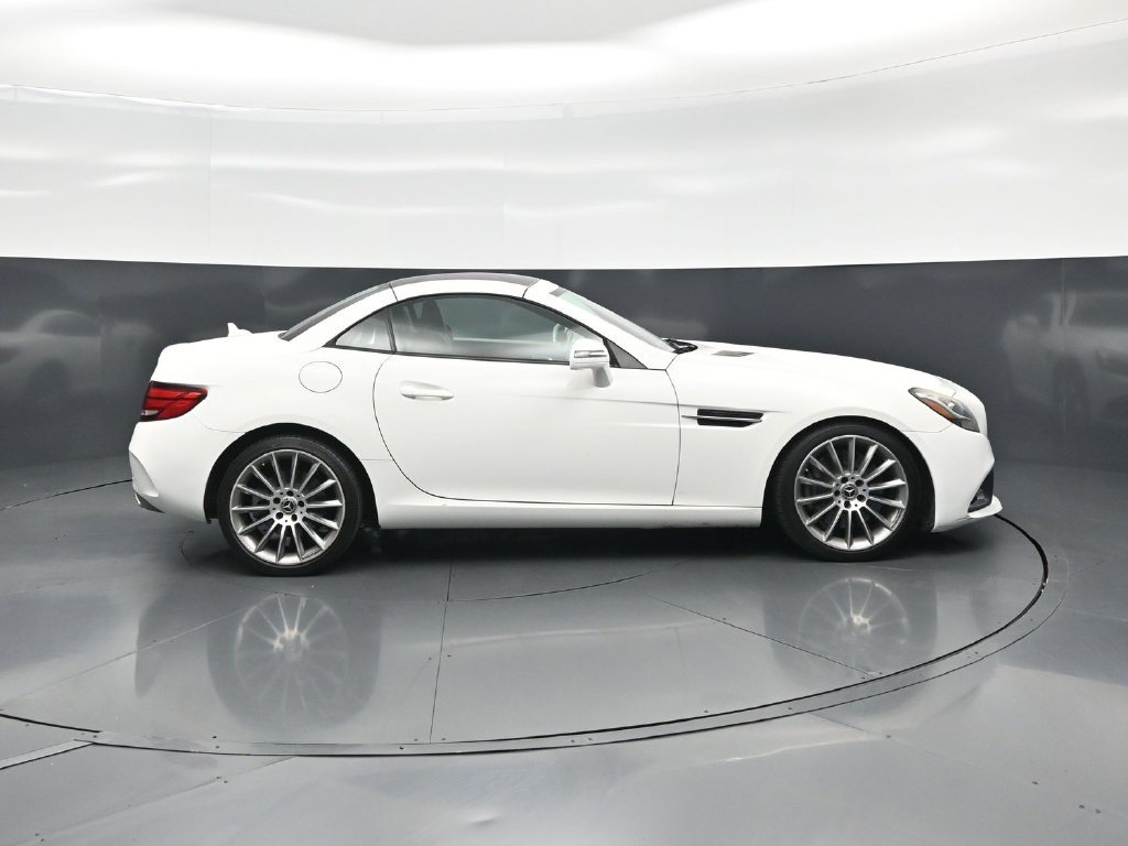 Used 2017 Mercedes-Benz SLC 300 image 19