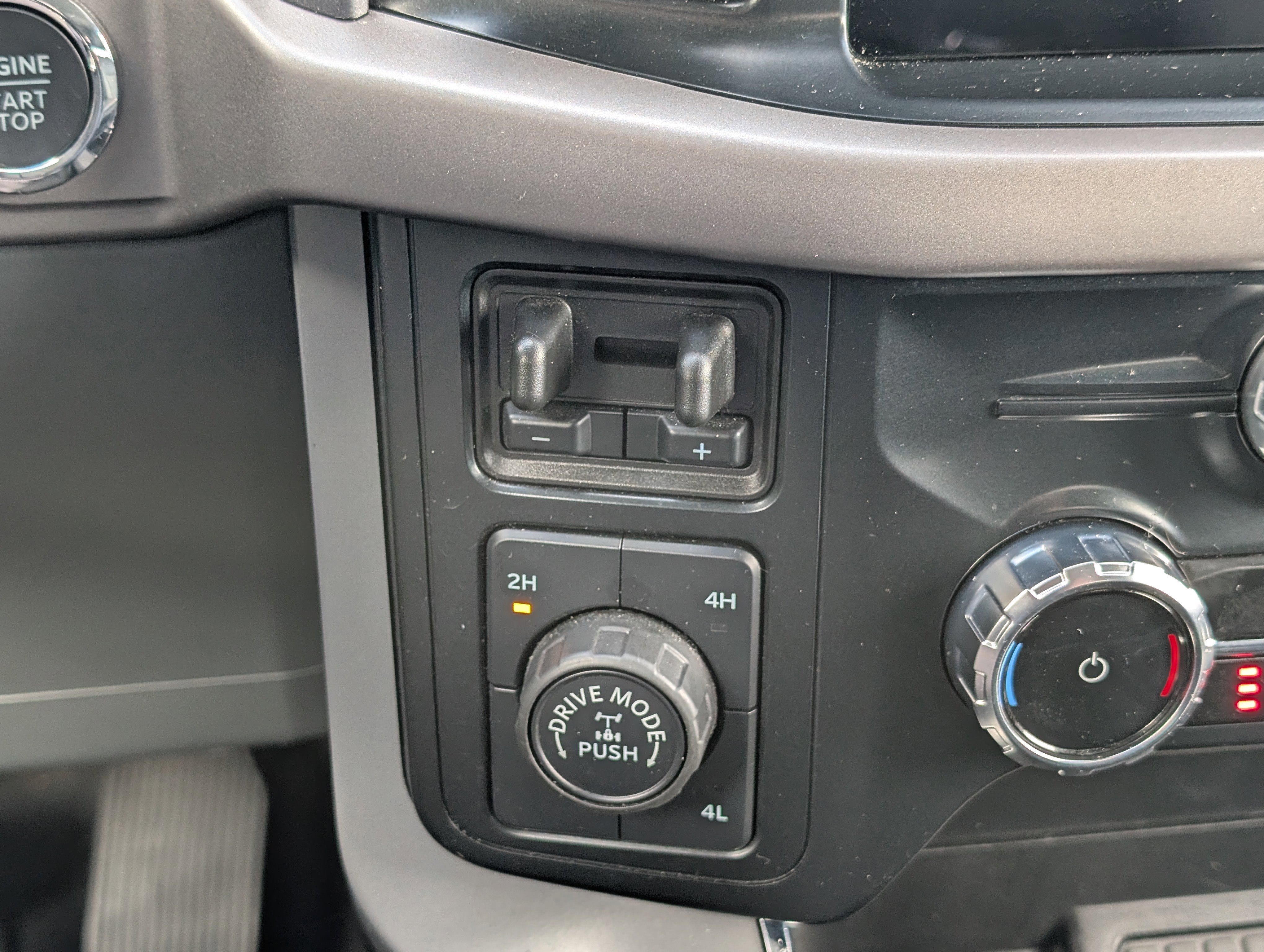 Certified 2024 Ford F150 XLT w/ Equipment Group 302A MID image 26