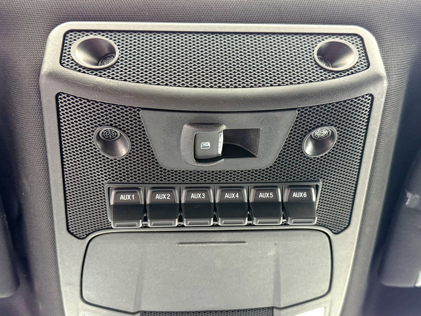 Certified 2020 Ford F250 Platinum w/ FX4 Off-Road Package image 33