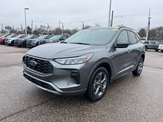 Certified 2024 Ford Escape ST-Line w/ Tech Pack #1 image 6