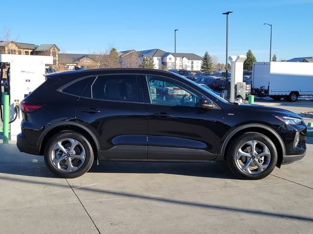 Certified 2025 Ford Escape ST-Line Elite w/ Tech Pack #2 image 4