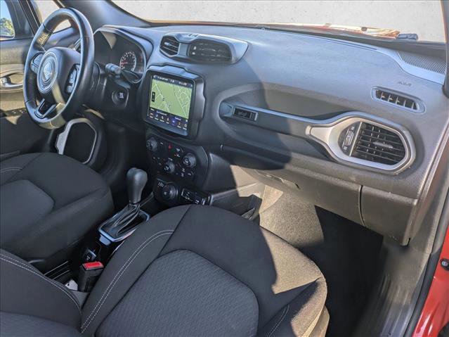 Used 2021 Jeep Renegade Latitude image 22
