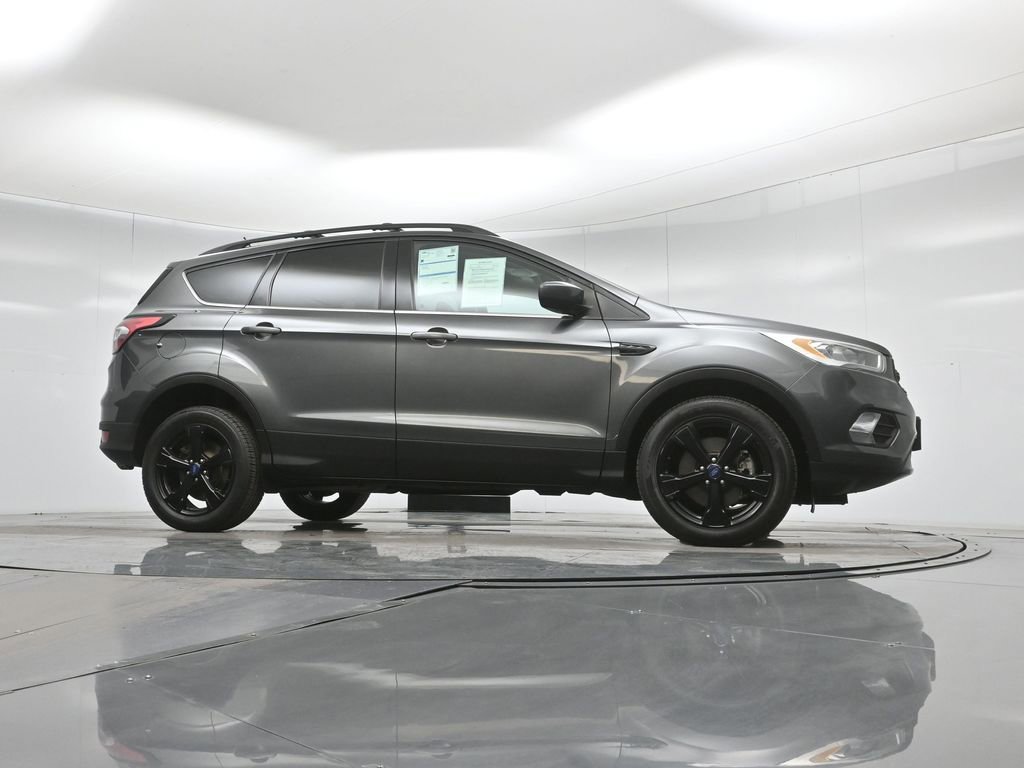 Certified 2018 Ford Escape SEL image 4