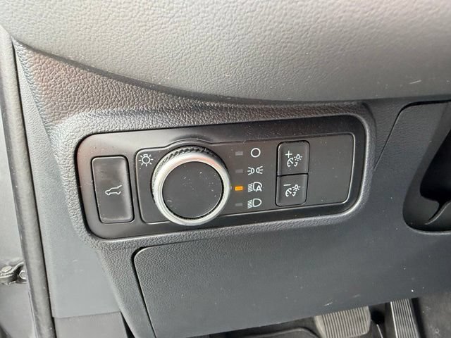 Certified 2025 Ford Explorer Active AWD/4WD image 8