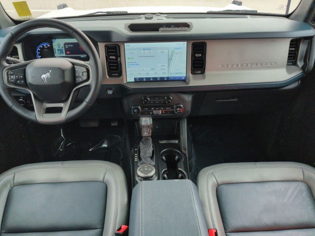 Certified 2024 Ford Bronco Outer Banks AWD/4WD image 15