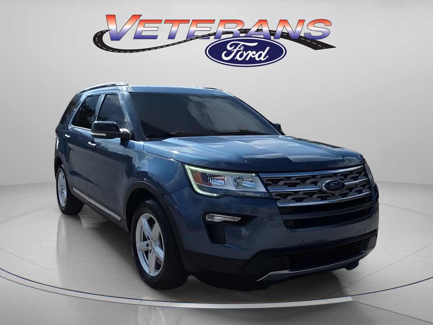 Certified 2018 Ford Explorer XLT w/ Equipment Group 202A