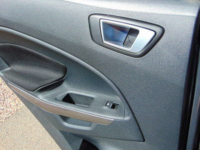 Certified 2019 Ford EcoSport SE FWD image 24