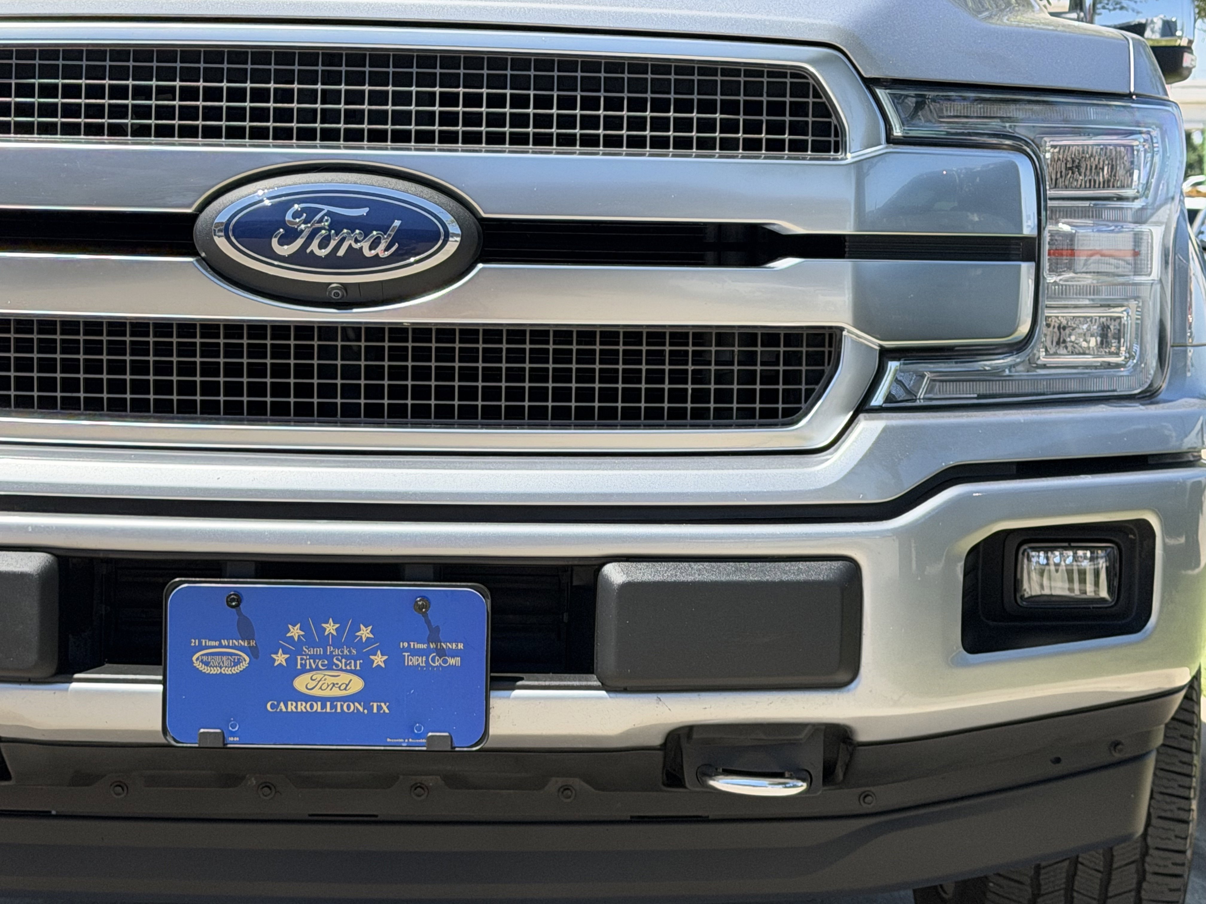Certified 2020 Ford F150 Platinum w/ Equipment Group 701A Luxury AWD/4WD image 9