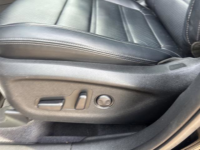 Used 2020 Kia Sorento EX image 12
