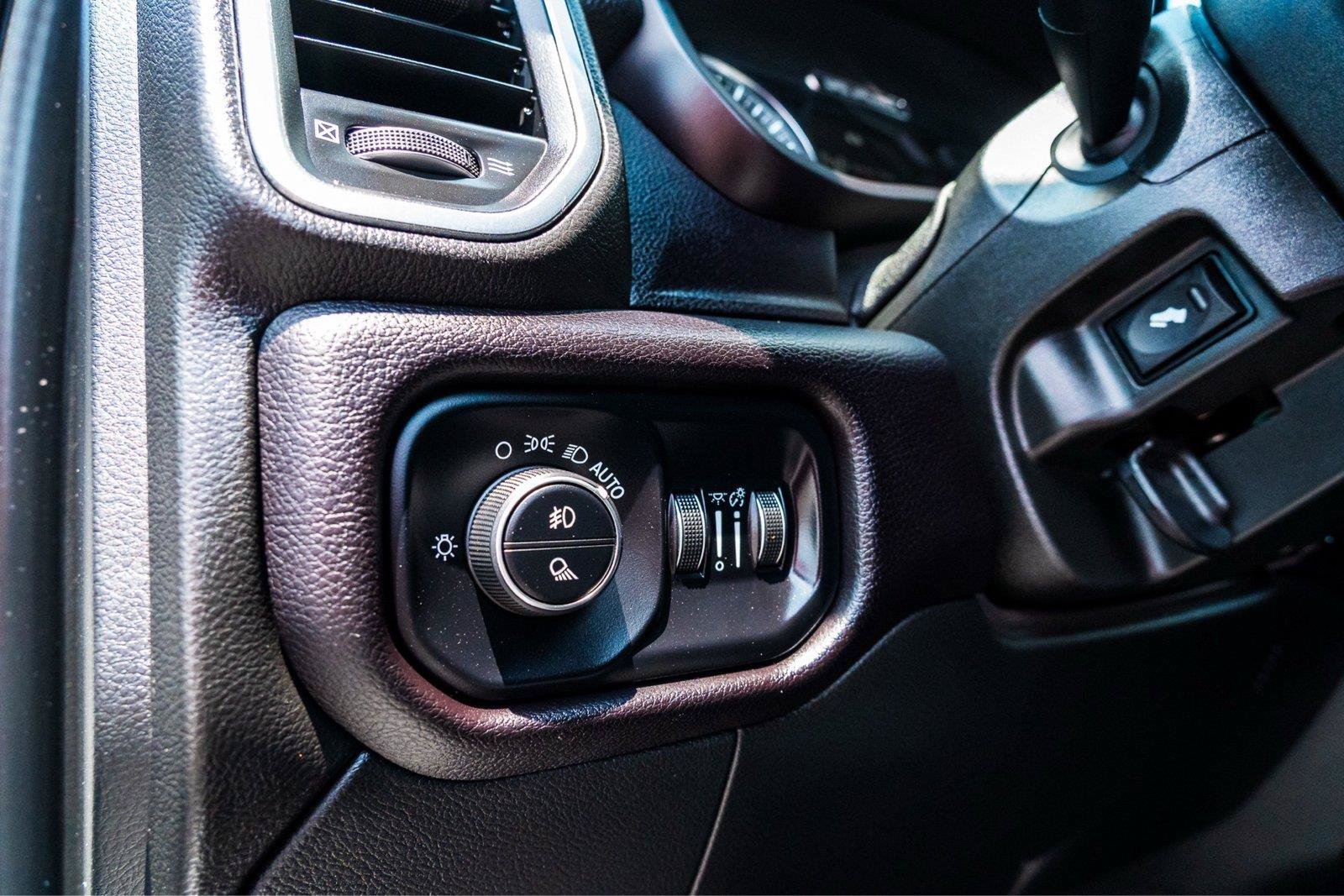 Used 2024 RAM 2500 Laramie w/ Sport Appearance Package AWD/4WD image 12