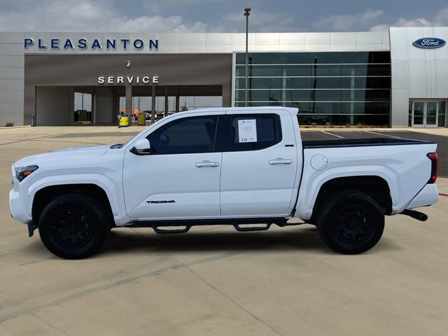 Used 2025 Toyota Tacoma SR5 RWD video 2