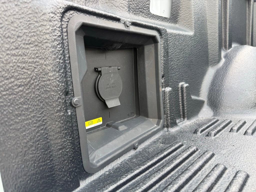 Certified 2023 Ford F150 XLT w/ Equipment Group 302A High image 31