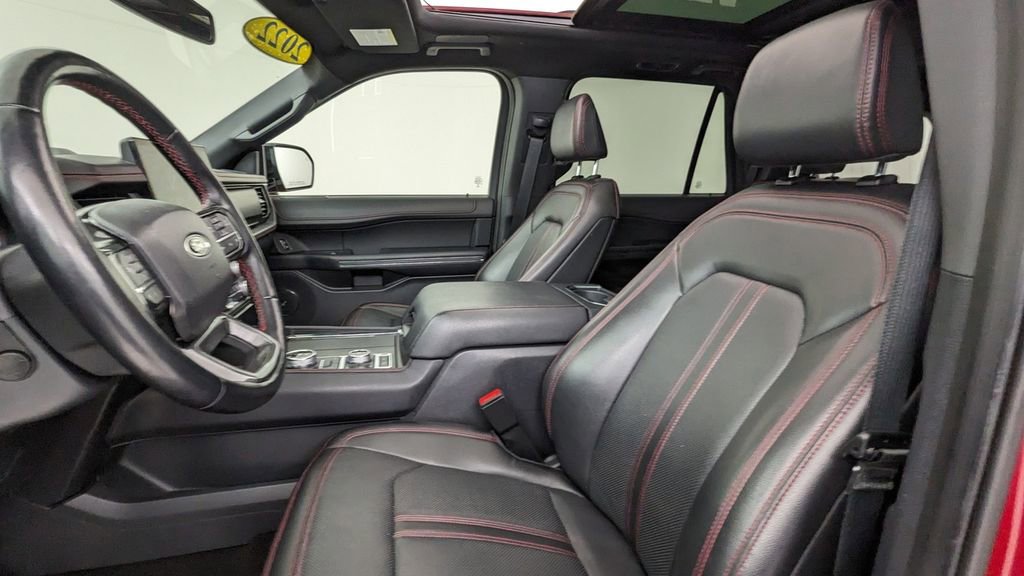 Certified 2022 Ford Expedition Limited AWD/4WD image 2