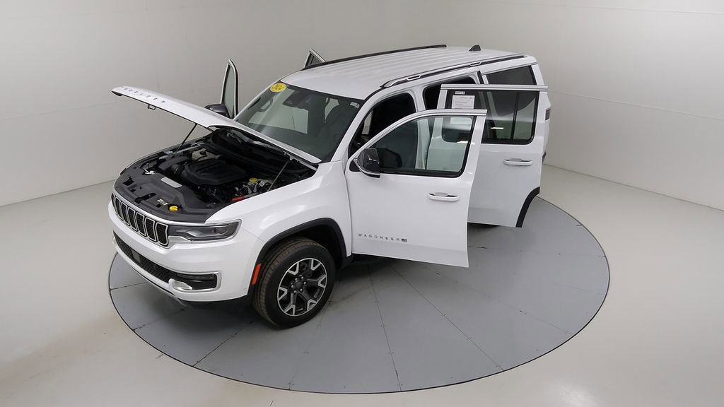 Used 2024 Jeep Wagoneer Series III image 60