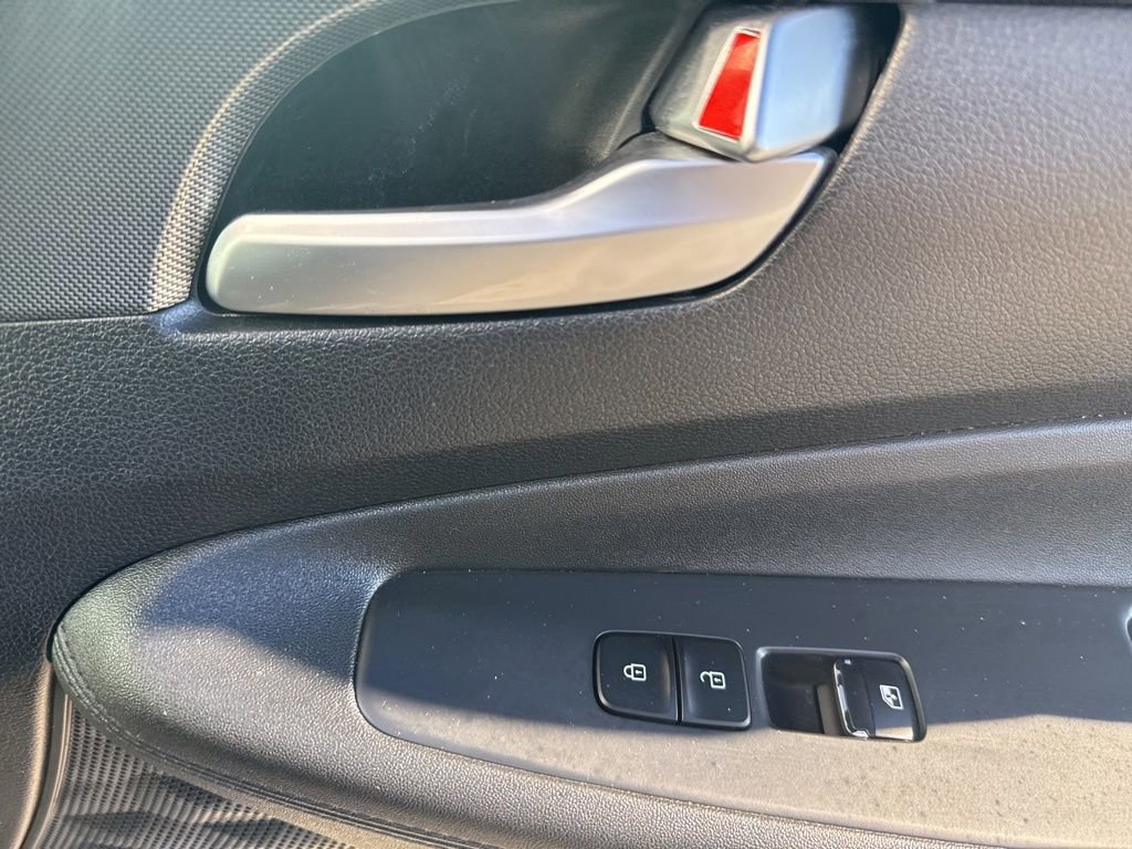 Used 2023 Hyundai Santa Fe SEL image 32