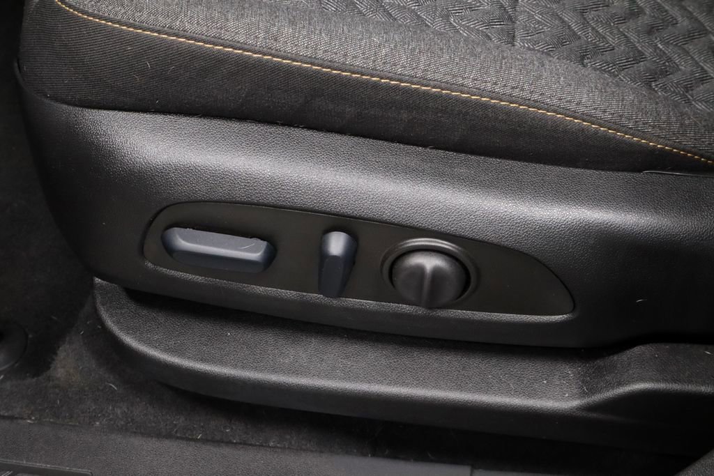 Used 2024 Chevrolet Equinox LT w/ LPO, Floor Liner Package image 24