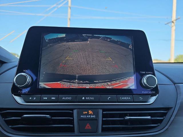 Used 2024 Nissan Altima 2.5 SV FWD image 20