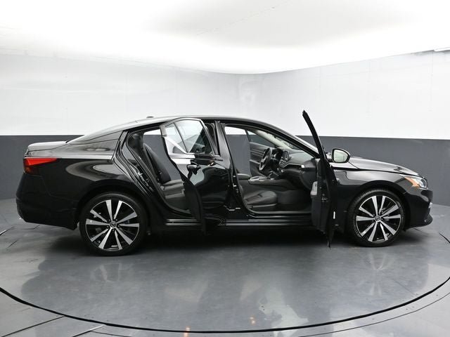 Used 2022 Nissan Altima 2.5 SR AWD/4WD image 43