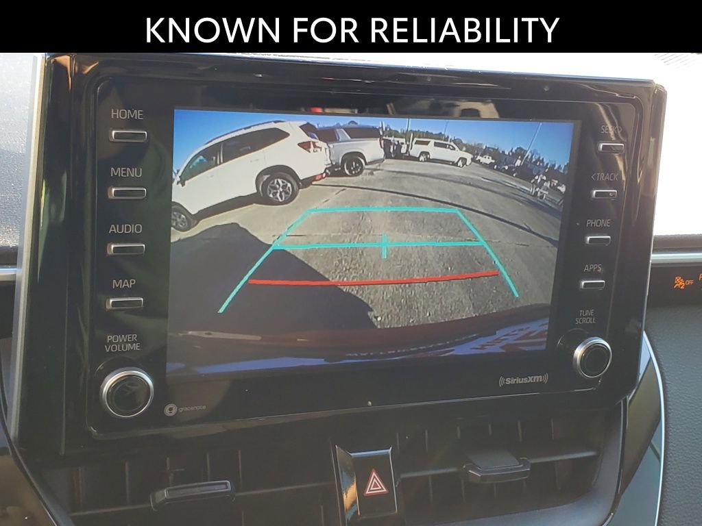 Used 2021 Toyota Corolla LE image 23