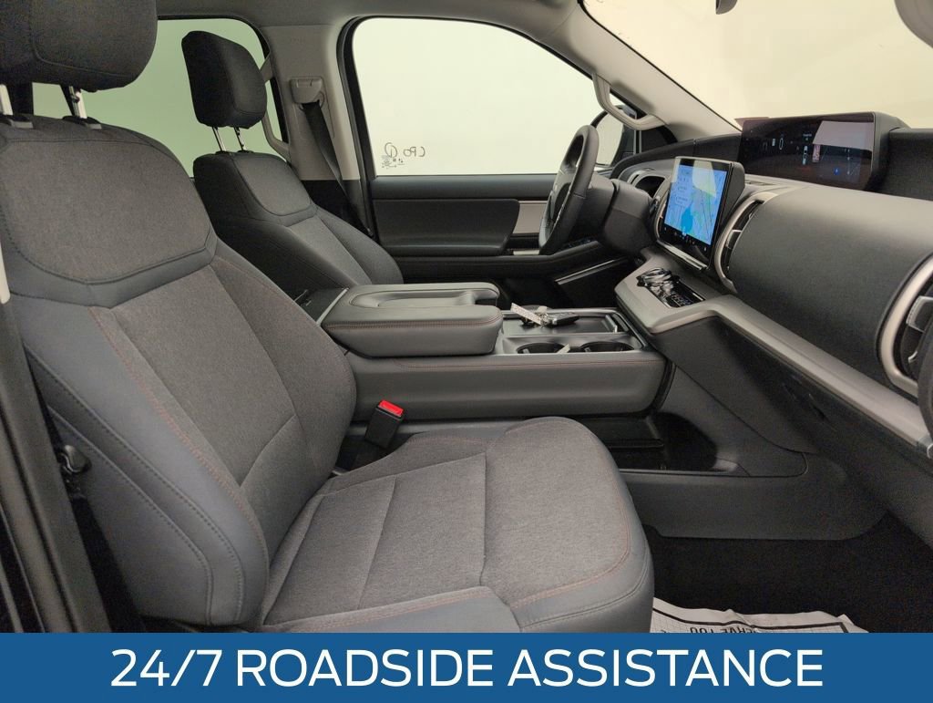 Certified 2025 Ford Expedition Active image 15