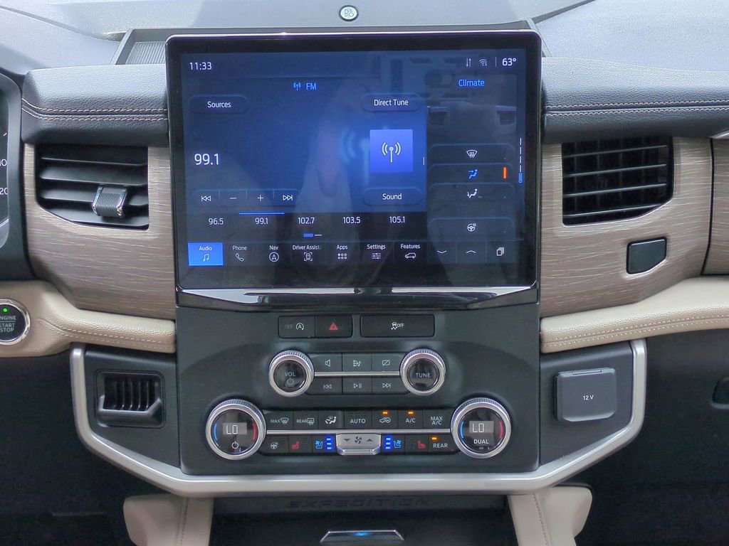 Certified 2024 Ford Expedition Max Limited RWD image 23