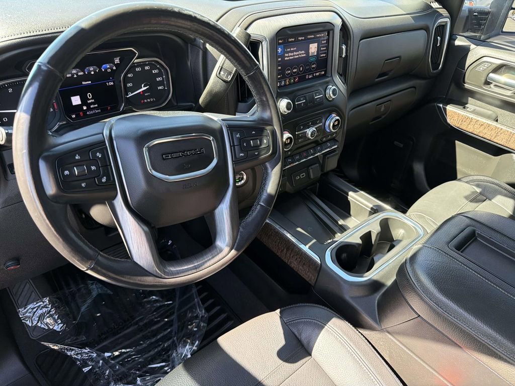 Used 2020 GMC Sierra 2500 Denali w/ Denali Ultimate Package image 8