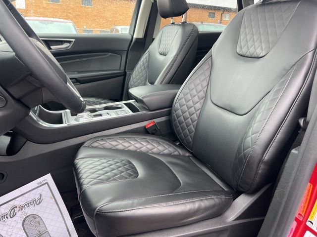 Certified 2024 Ford Edge Titanium w/ Equipment Group 301A AWD/4WD image 21