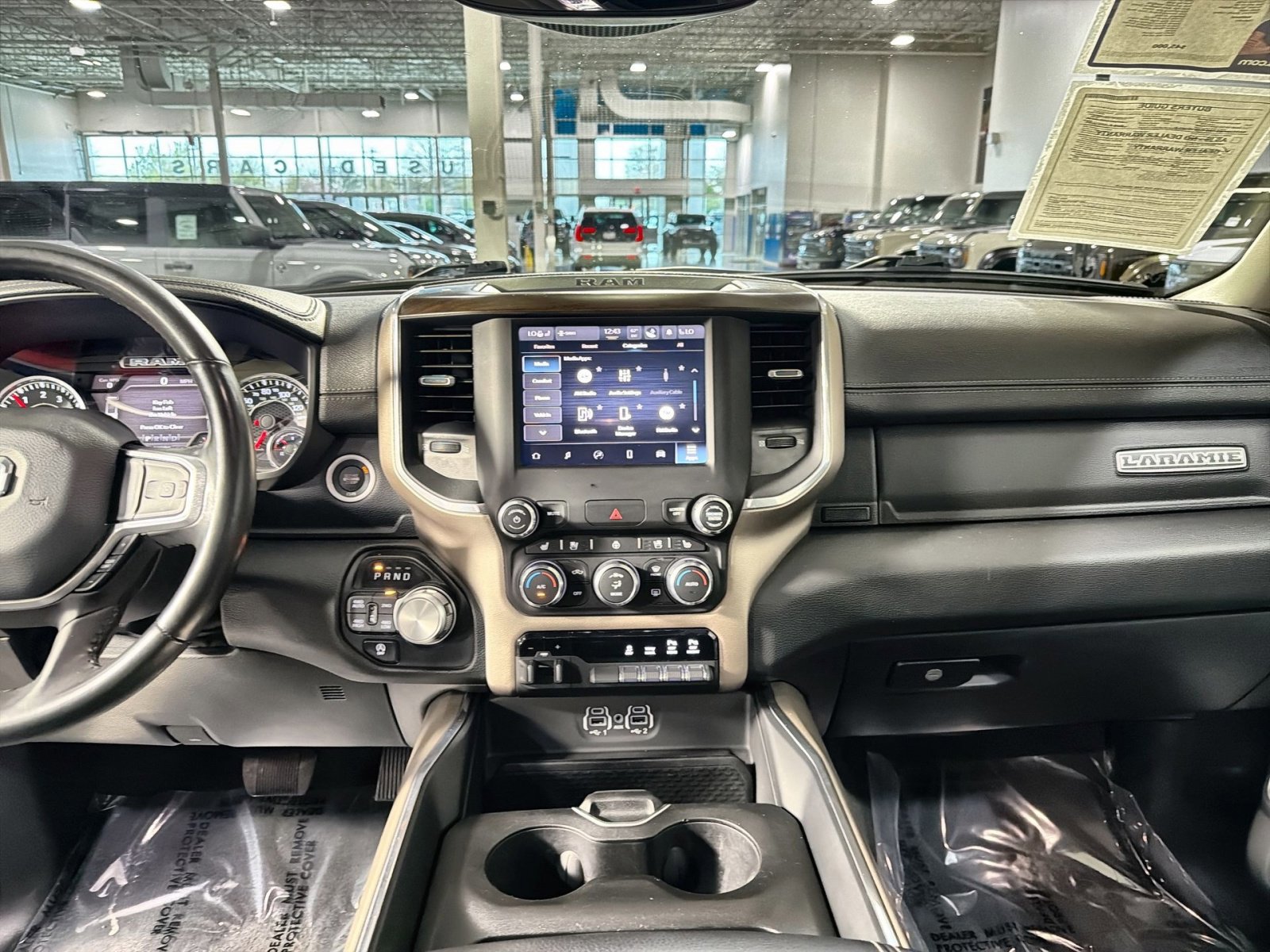 Used 2022 RAM 1500 Laramie AWD/4WD image 21