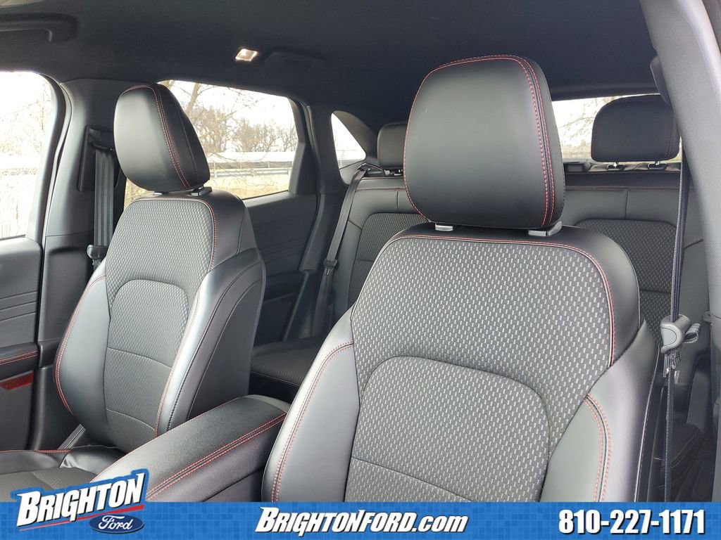 Certified 2024 Ford Escape ST-Line w/ Tech Pack #1 image 11