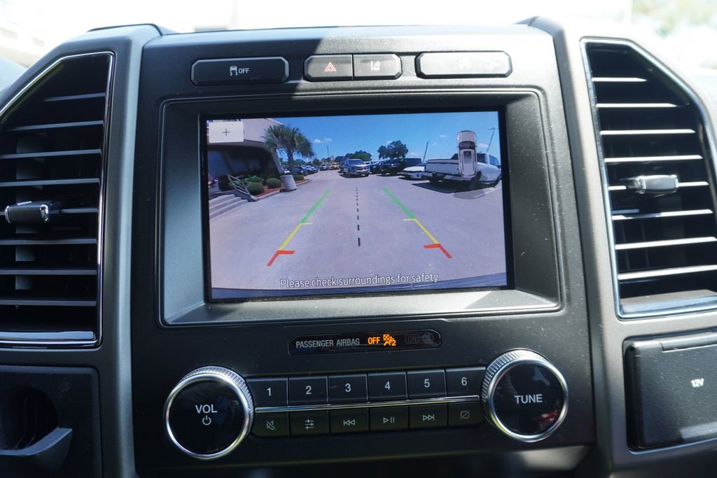 Certified 2020 Ford Expedition XLT RWD image 9