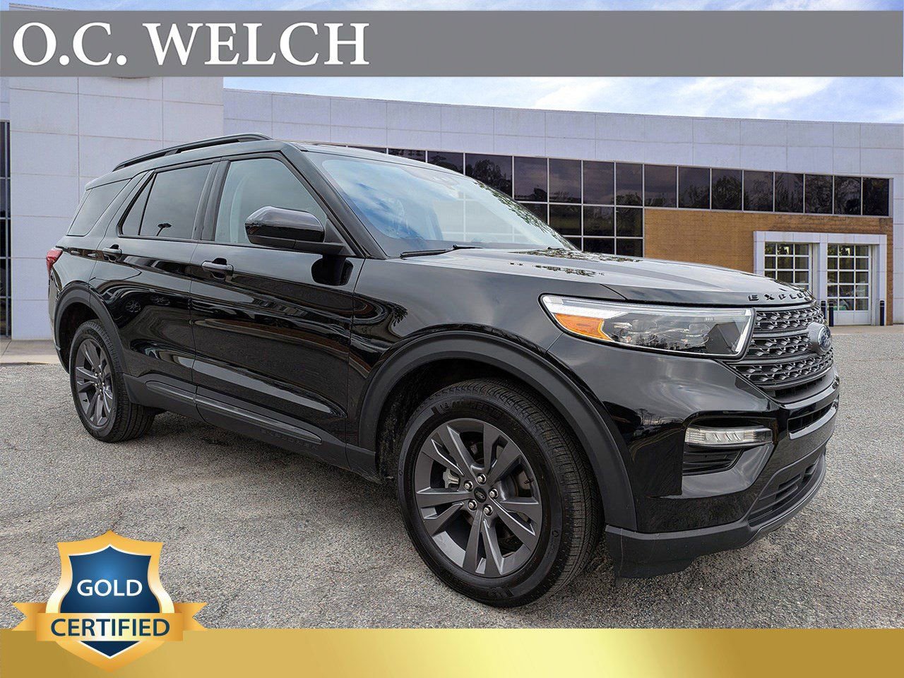 Certified 2023 Ford Explorer XLT w/ Equipment Group 202A