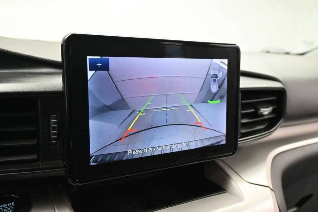 Certified 2023 Ford Explorer XLT RWD image 14