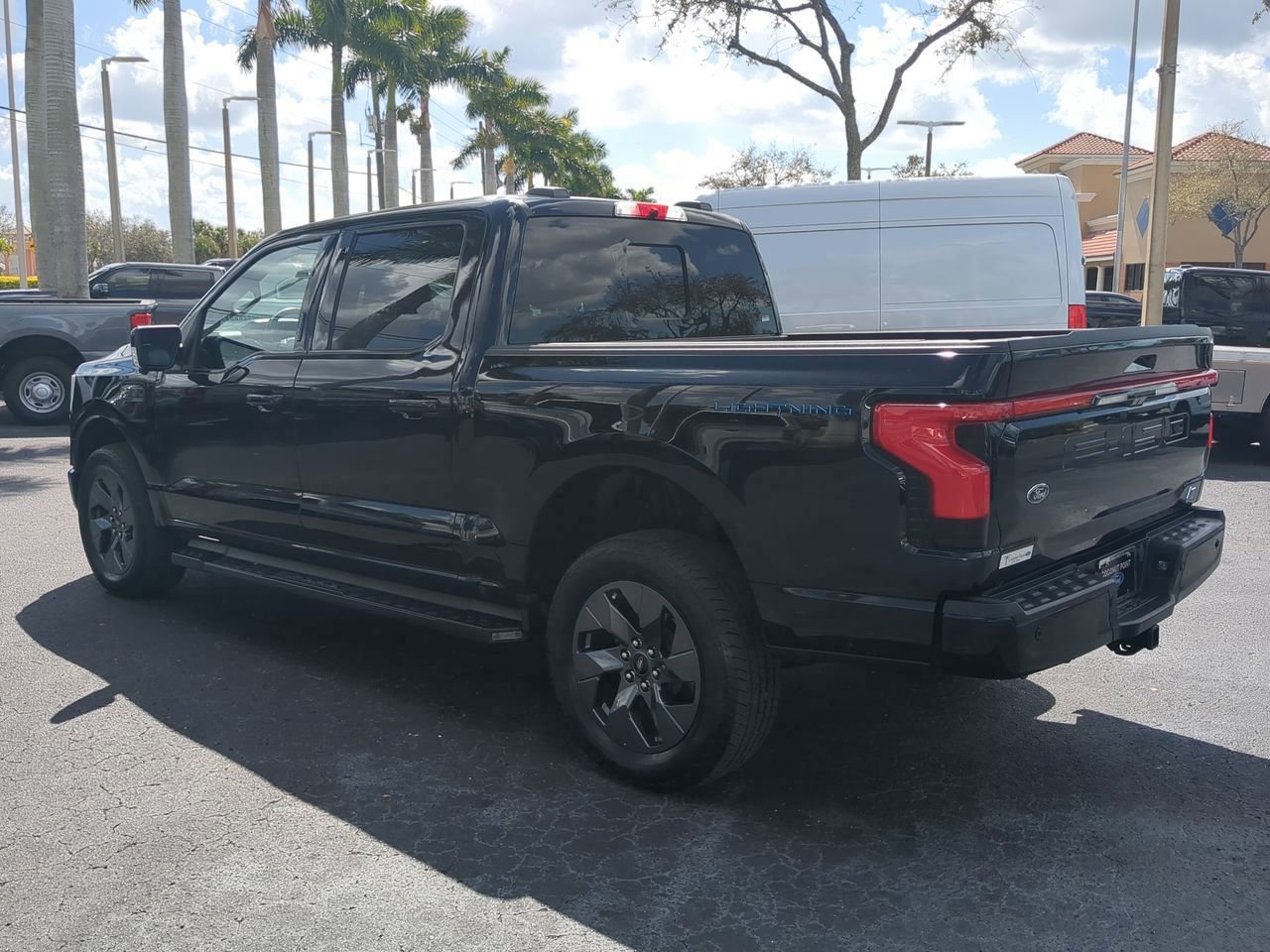 Certified 2023 Ford F150 Lightning Lariat w/ Max Trailer Tow Package image 3