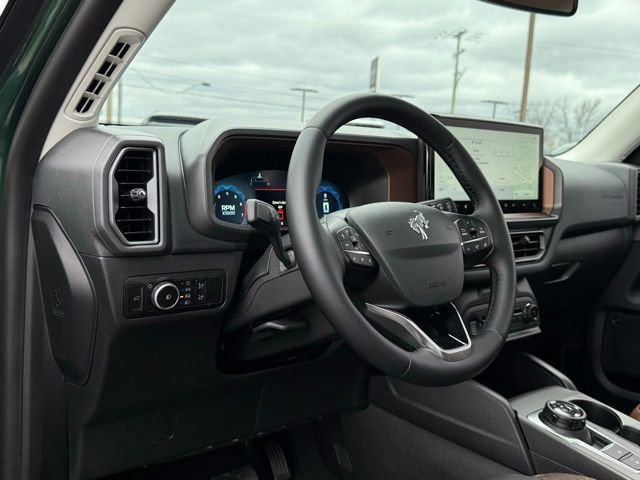 Certified 2025 Ford Bronco Sport Outer Banks w/ Outer Banks Tech Package+ image 24