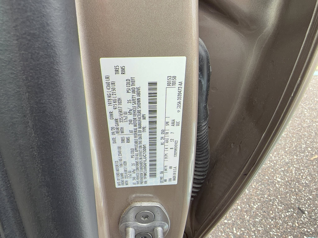 Certified 2020 Ford Escape SE FWD image 35