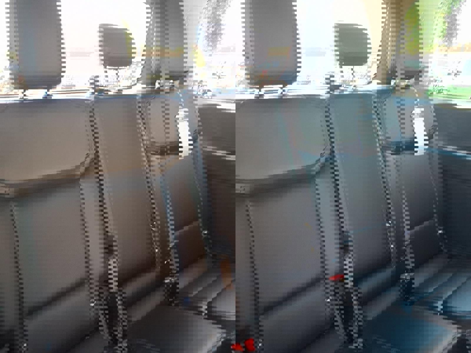 Certified 2025 Ford Expedition Platinum image 16