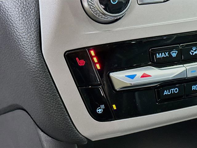 Certified 2022 Ford Explorer XLT w/ Equipment Group 202A image 27