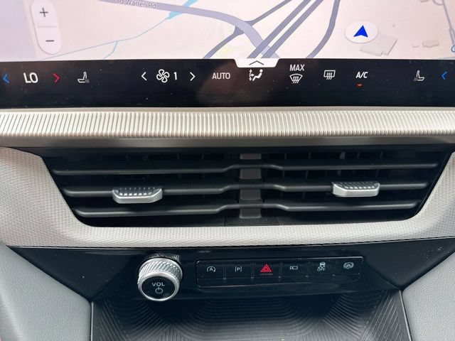 Certified 2025 Ford Explorer Active RWD image 19