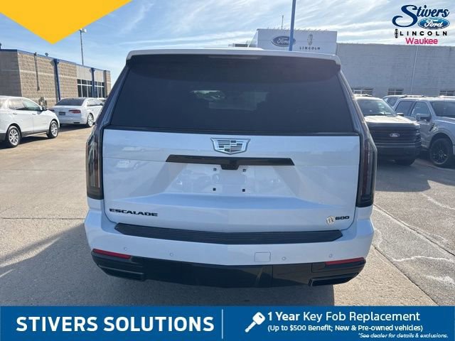 Used 2026 Cadillac Escalade Platinum Sport w/ LPO, ONYX Package image 4