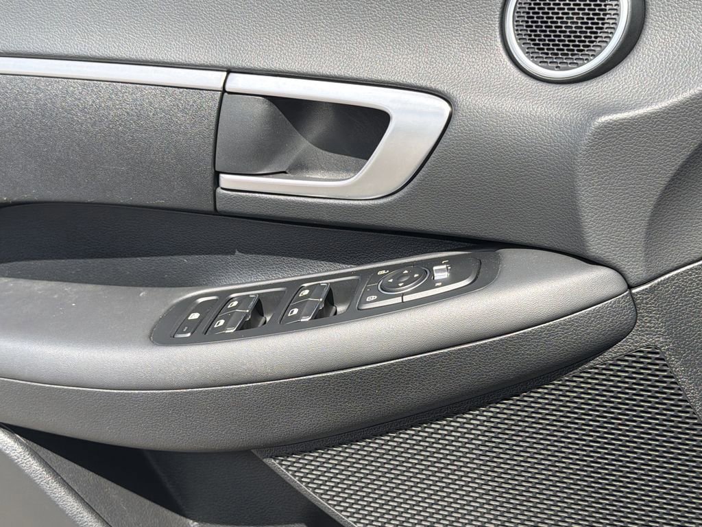 Used 2023 Hyundai Sonata SE FWD image 20