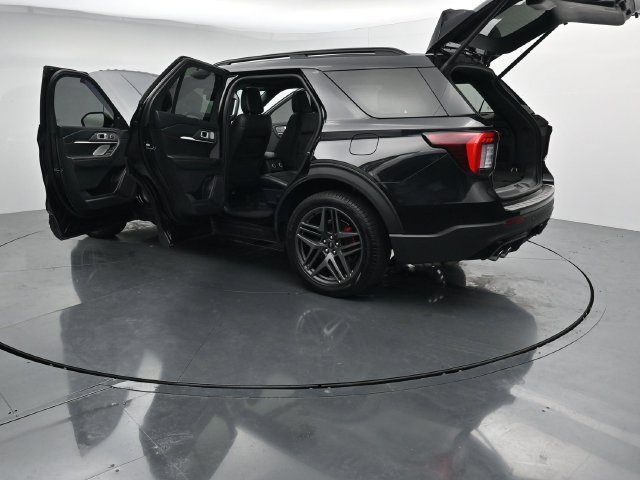Certified 2025 Ford Explorer ST AWD/4WD image 48