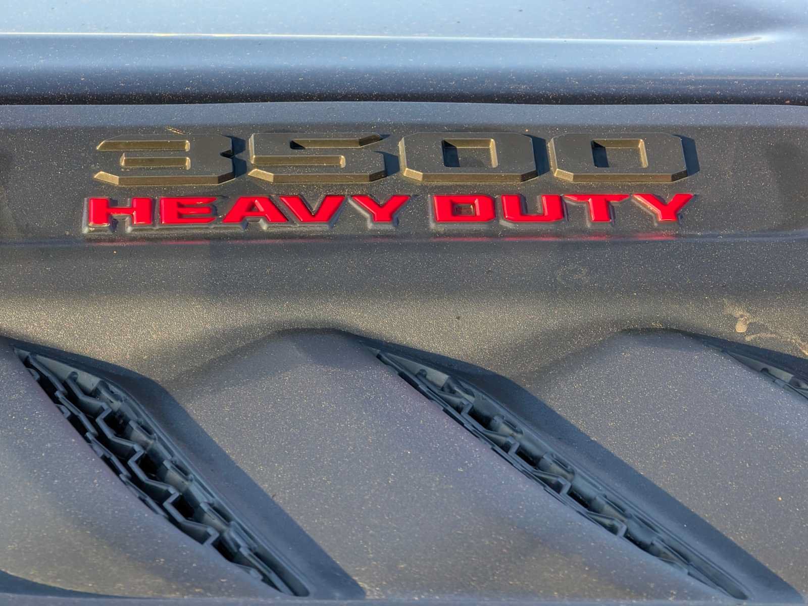 Used 2024 RAM 3500 Laramie w/ Night Edition AWD/4WD image 11