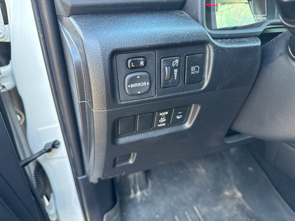 Used 2023 Toyota 4Runner SR5 AWD/4WD image 11