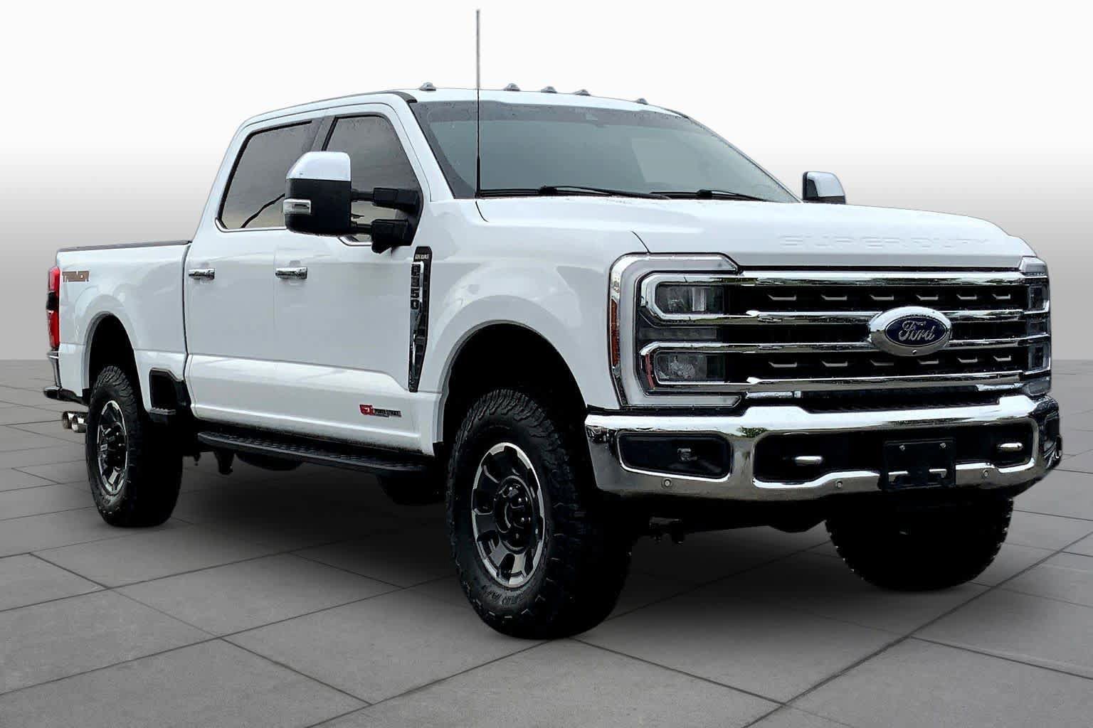 Certified 2024 Ford F350 King Ranch w/ Tremor Off-Road Package AWD/4WD image 5