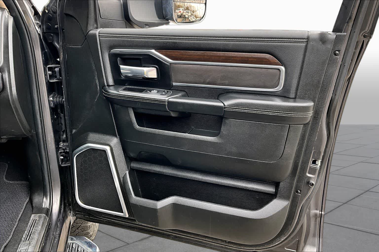 Used 2022 RAM 2500 Laramie AWD/4WD image 21