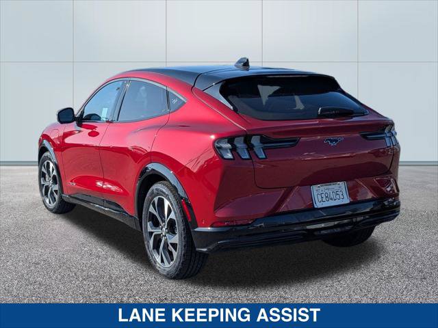 Certified 2022 Ford Mustang Mach-E Premium AWD/4WD image 3