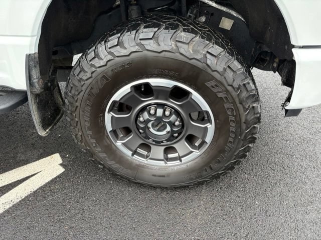 Certified 2024 Ford F350 Lariat w/ Lariat Ultimate Package AWD/4WD image 9