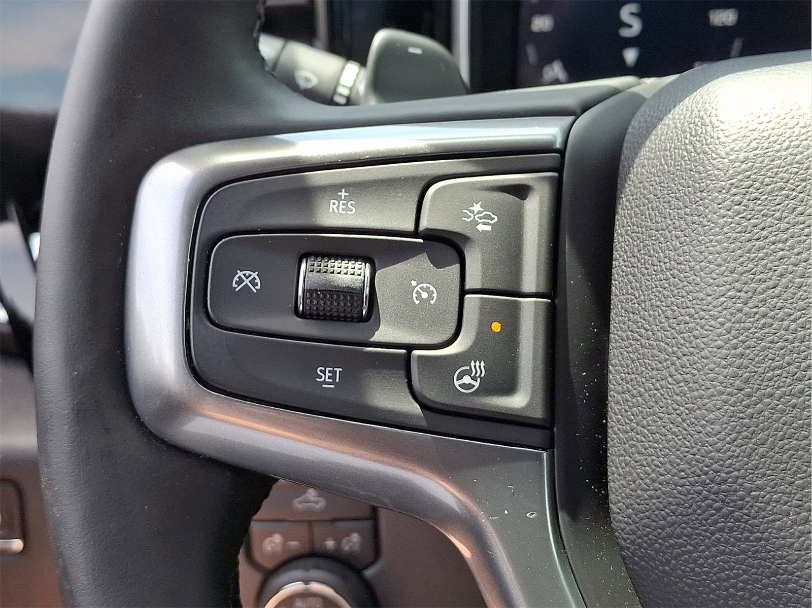 Used 2025 Chevrolet Silverado 1500 LT Trail Boss AWD/4WD image 18